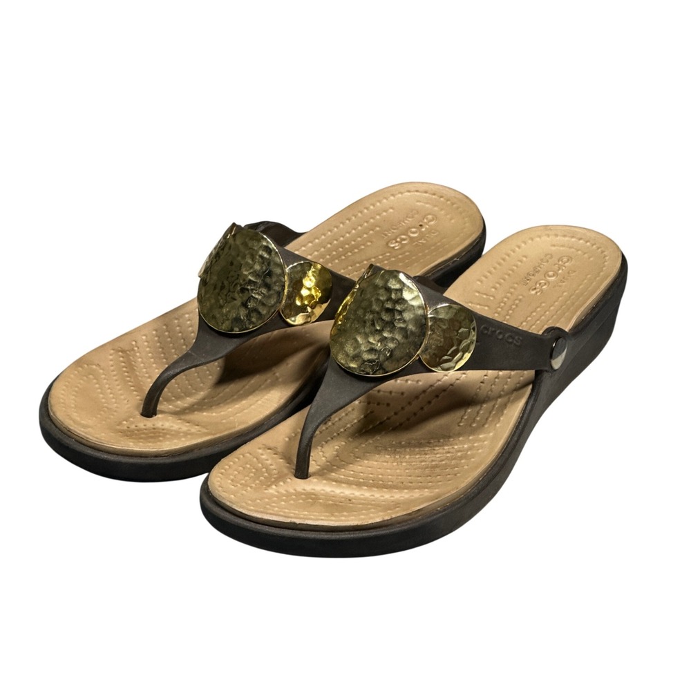 Crocs Dual Comfort Wedge Flip Flop Sandals Brown Gold Medallion Women Size 11